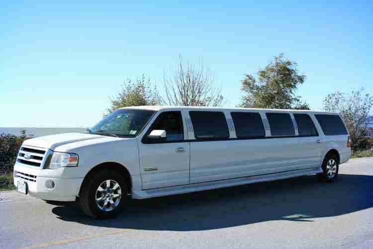 Sporting Events Limousine Service in Niagara Region